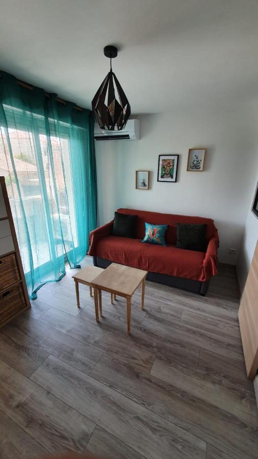 كانيه Tropical - Appt Climatise - Proche Plage - Aquarium - Parking - Wifi المظهر الخارجي الصورة